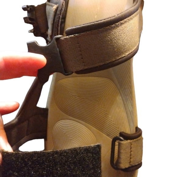 Ozark Trail Sandals All Terrain Adj. Ankle Strap Comfort Sturdy Sole Outdoor 11 - Picture 5 of 14